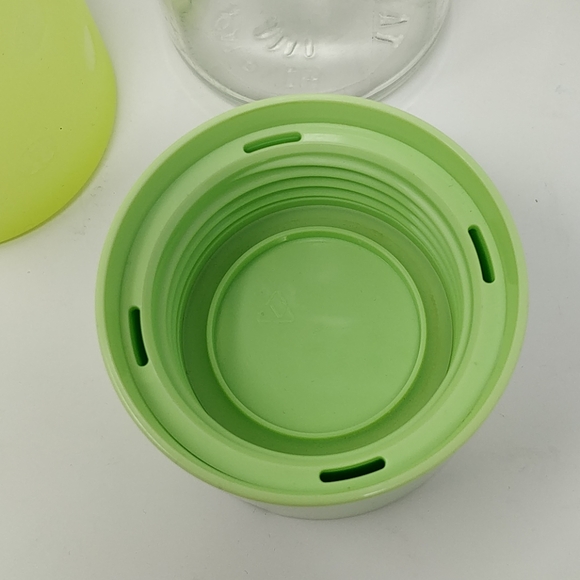 Lululemon Pure Focus Green Polka Dot Glass Bottle - Picture 6 of 8